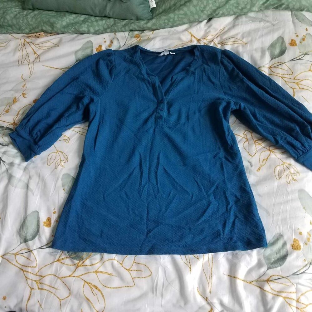 Cute Blue Long Sleeve Top, Casual, Women's, COMFY! Size Medium